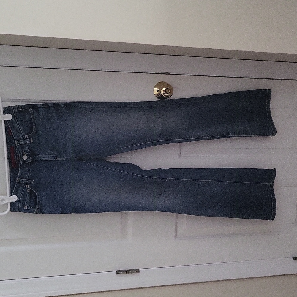 NWOT Banana Republic Limited Edition Medium Wash Bootcut Jeans, Size 0